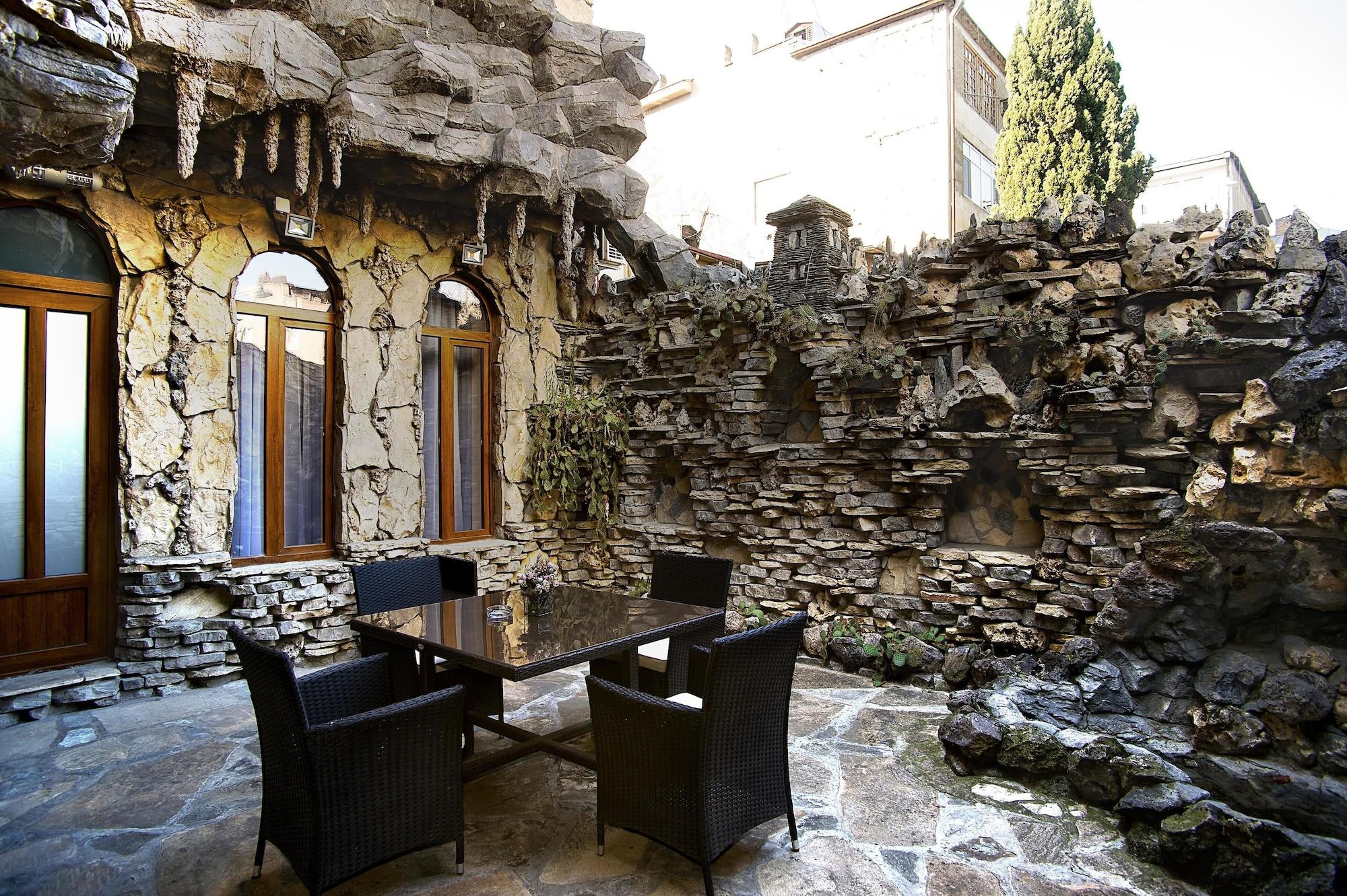 Coral Boutique Hotel Tbilissi Extérieur photo