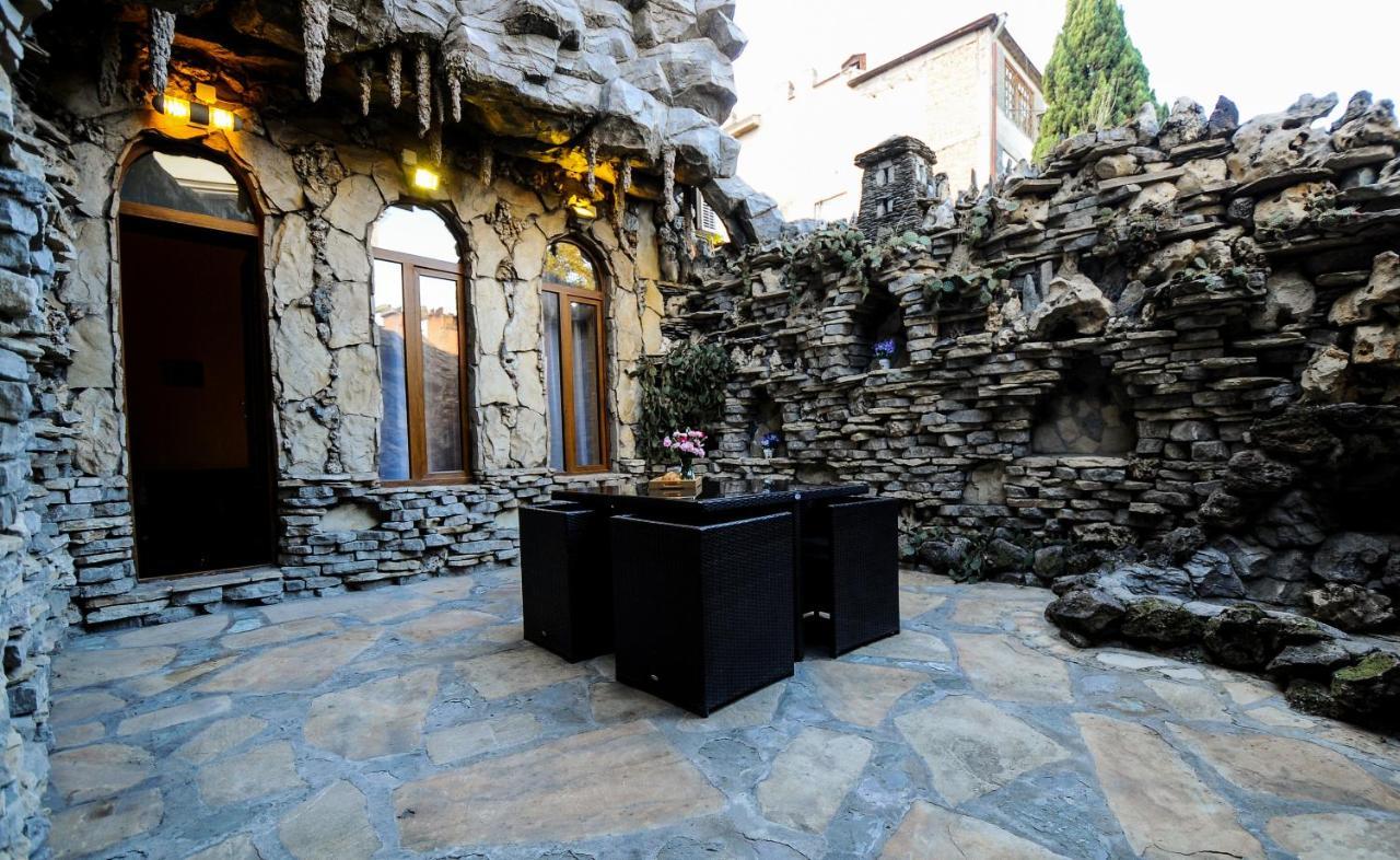 Coral Boutique Hotel Tbilissi Extérieur photo