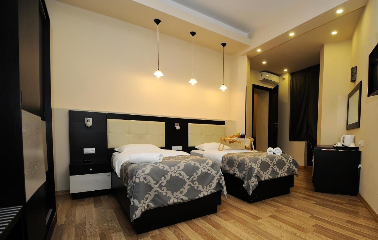 Coral Boutique Hotel Tbilissi Extérieur photo