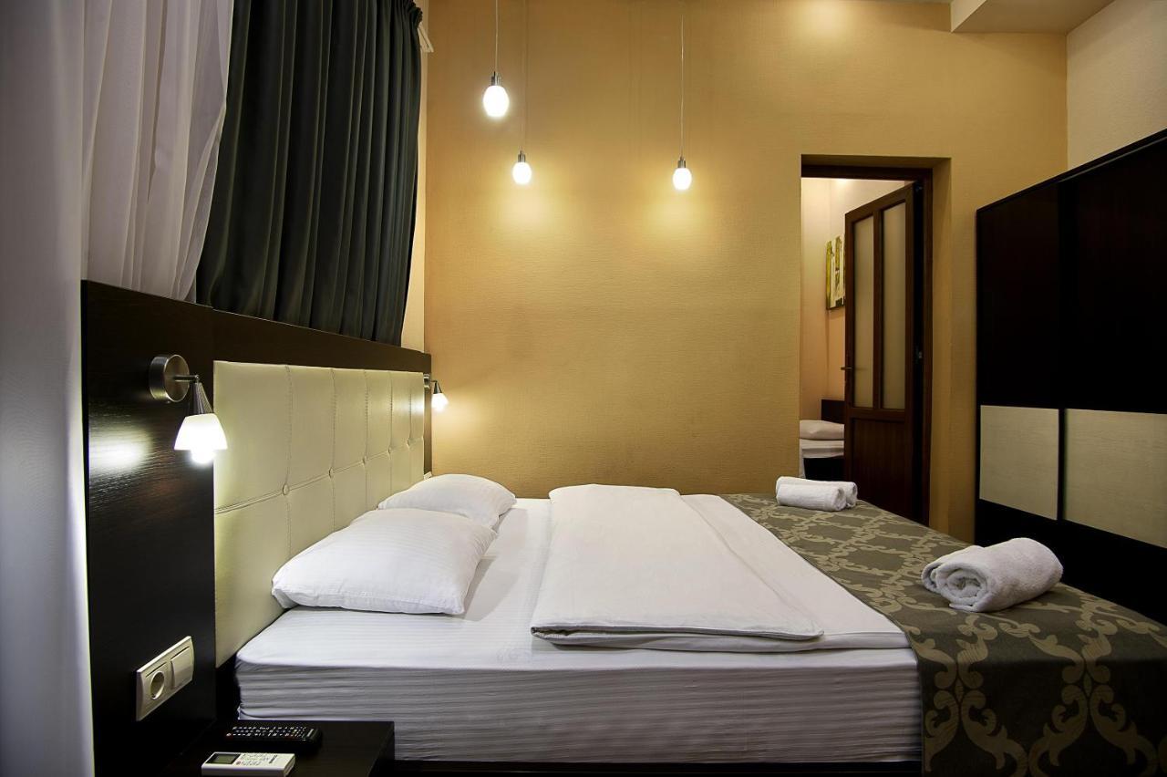 Coral Boutique Hotel Tbilissi Extérieur photo
