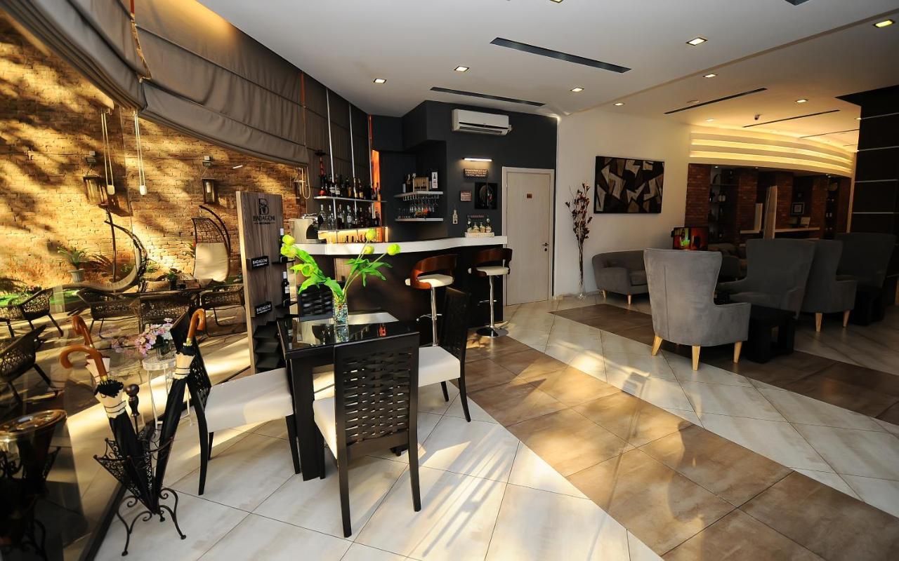 Coral Boutique Hotel Tbilissi Extérieur photo